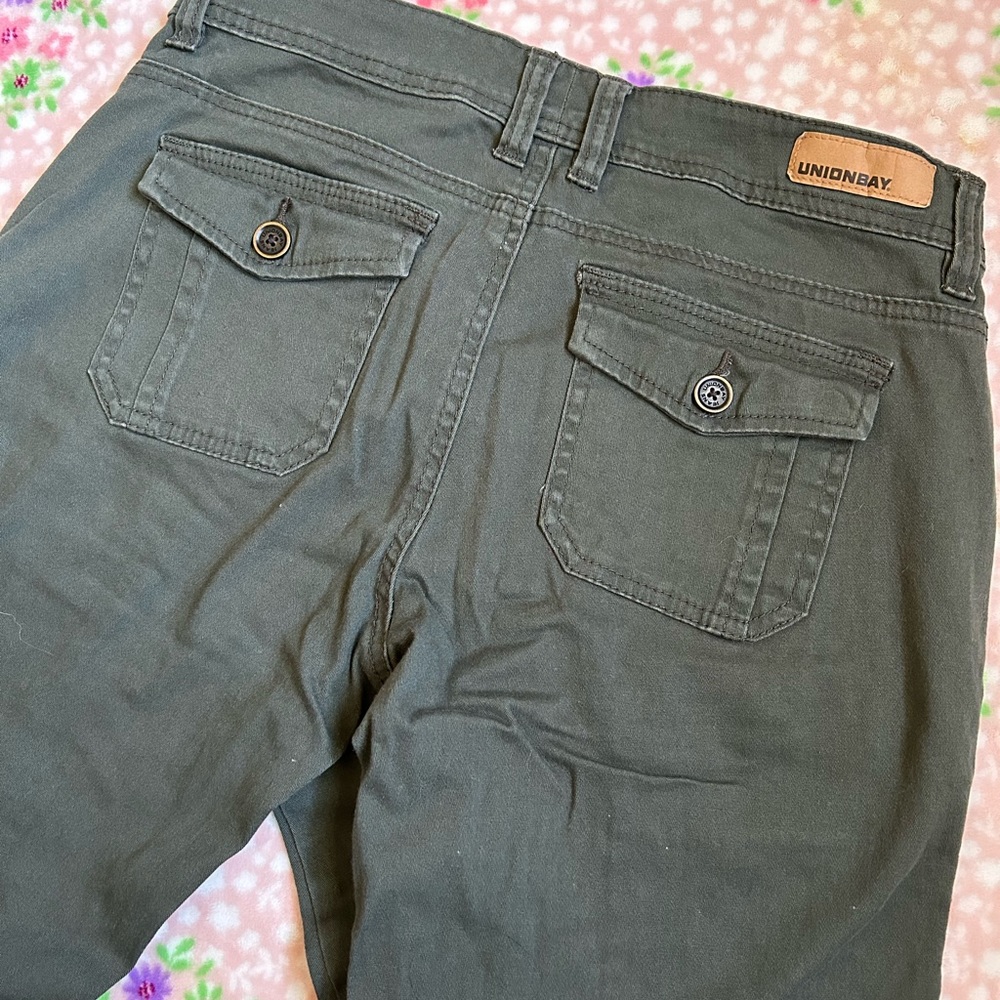 Pants - Picture 4 of 5